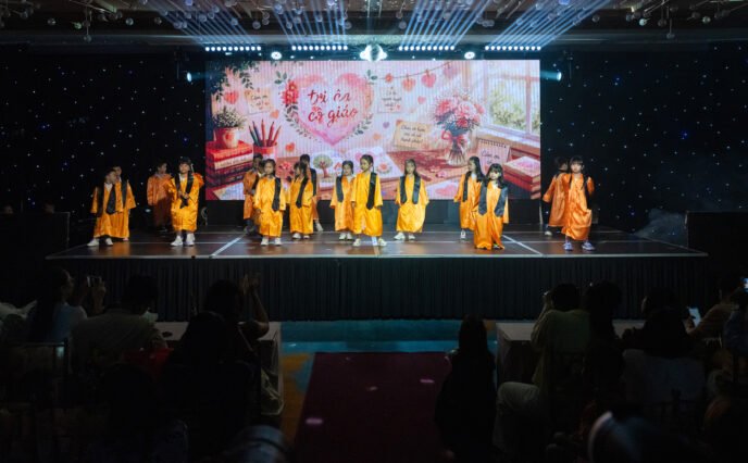 le-tot-nghiep-le-tong-ket-01493