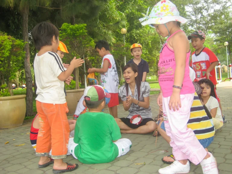 da-ngoai-cong-vien-gia-dinh-2010-1710