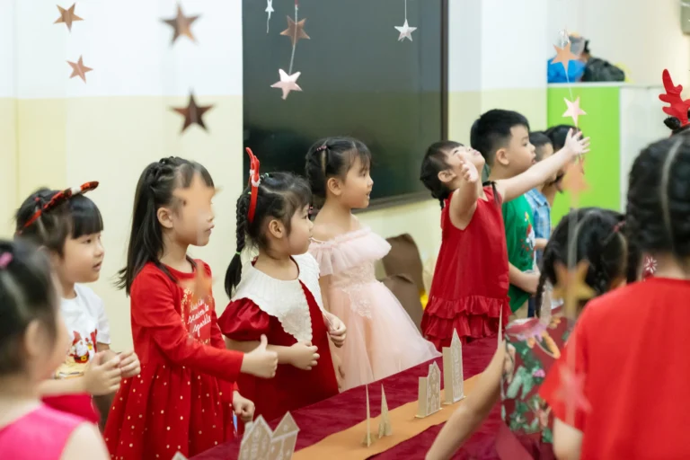 giang-sinh-2025-2-05280