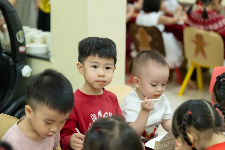 giang-sinh-2025-2-06011