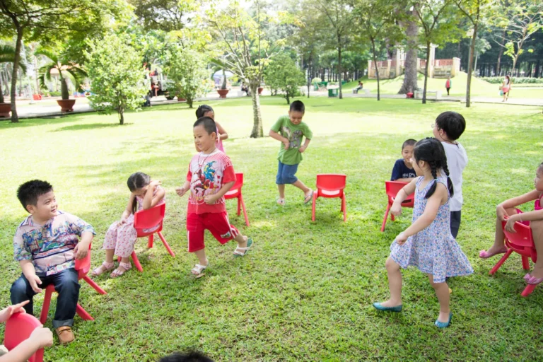 ky-yeu-lop-la-2013-6352