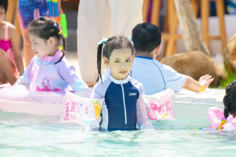 ky-yeu-lop-la-2025-00360
