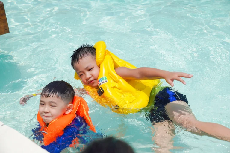 ky-yeu-lop-la-2025-04148