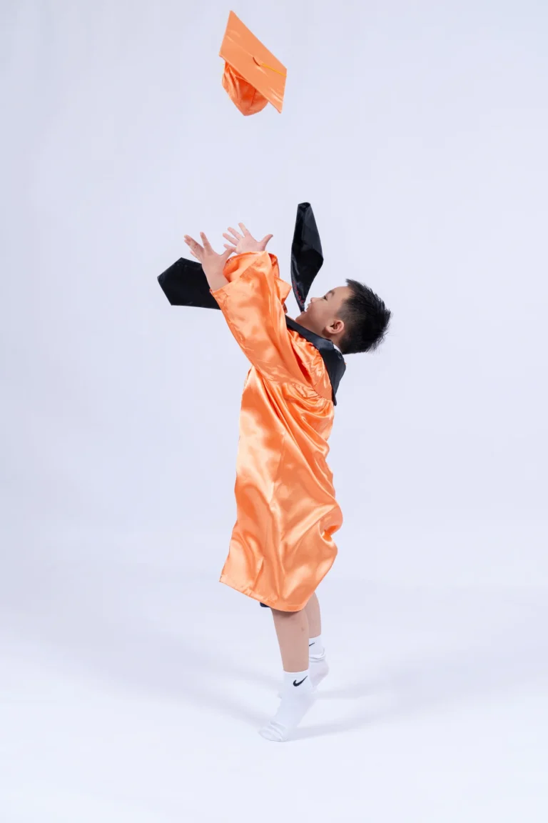 le-tot-nghiep-2026-06909