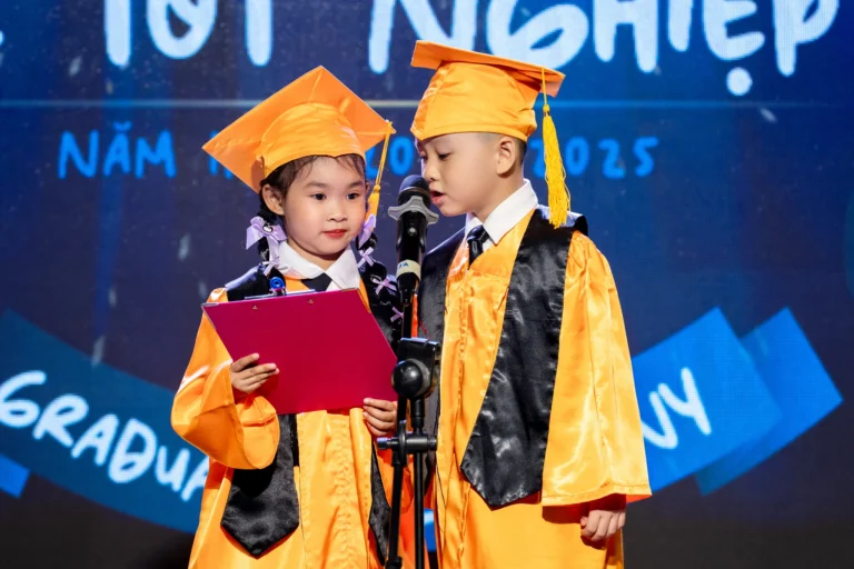 le-tot-nghiep-le-tong-ket-2025-07897