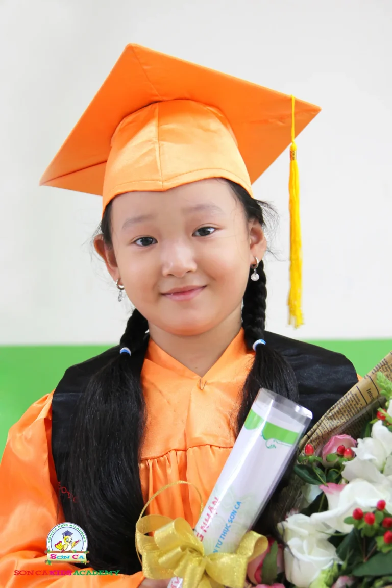 le-tot-nghiep-tong-ket-2013--16