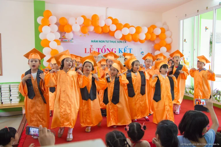 le-tot-nghiep-tong-ket-2013-6891
