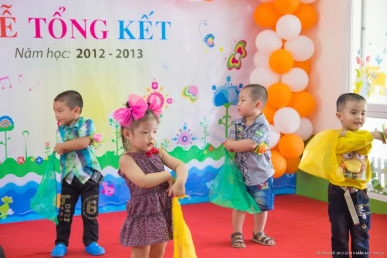le-tot-nghiep-tong-ket-2013-6897