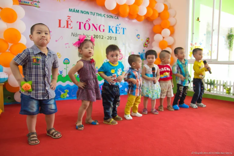 le-tot-nghiep-tong-ket-2013-6906
