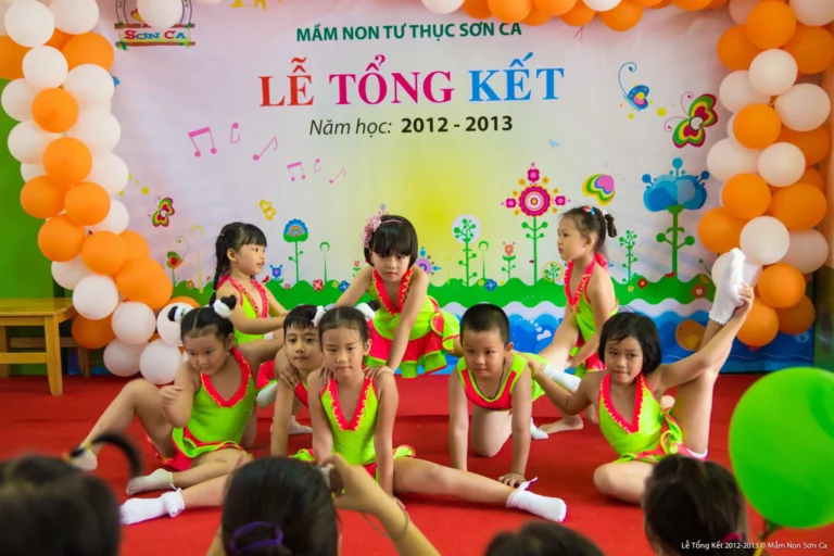 le-tot-nghiep-tong-ket-2013-7125