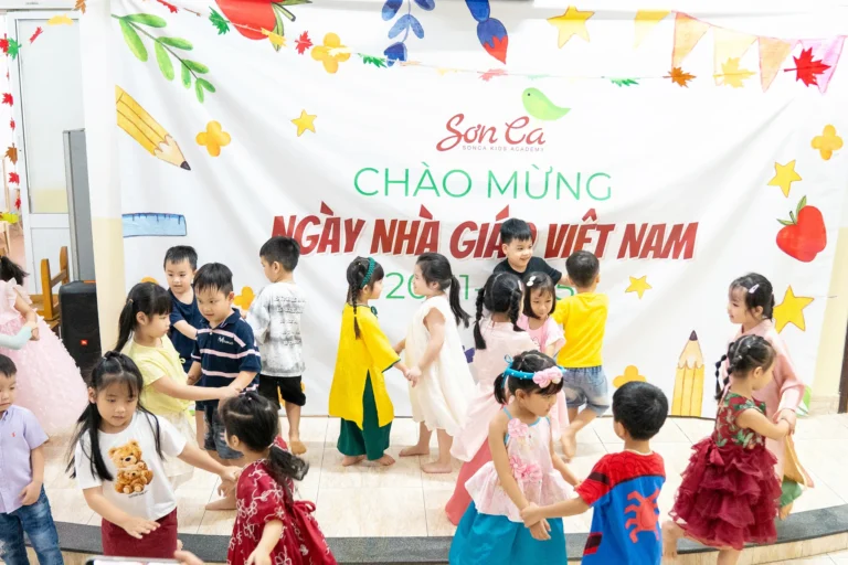 ngay-nha-giao-viet-nam-2025-02539