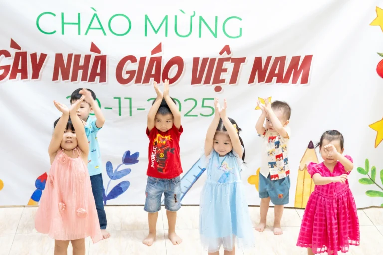 ngay-nha-giao-viet-nam-2025-02577