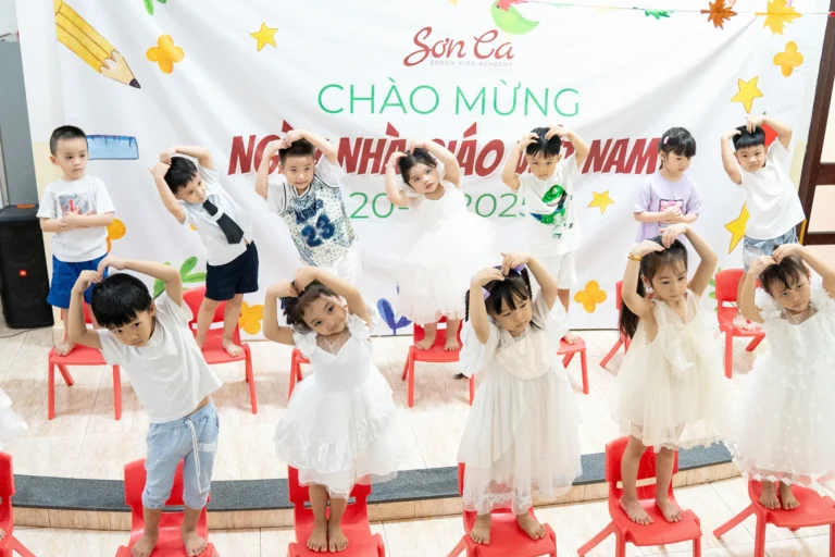 ngay-nha-giao-viet-nam-2025-02625