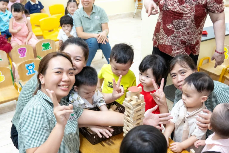 ngay-nha-giao-viet-nam-2025-02675