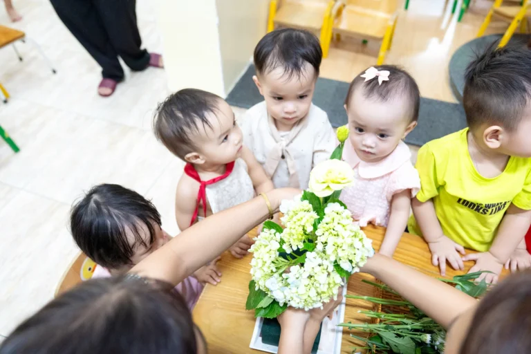 ngay-nha-giao-viet-nam-2025-02732