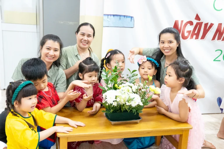 ngay-nha-giao-viet-nam-2025-02779