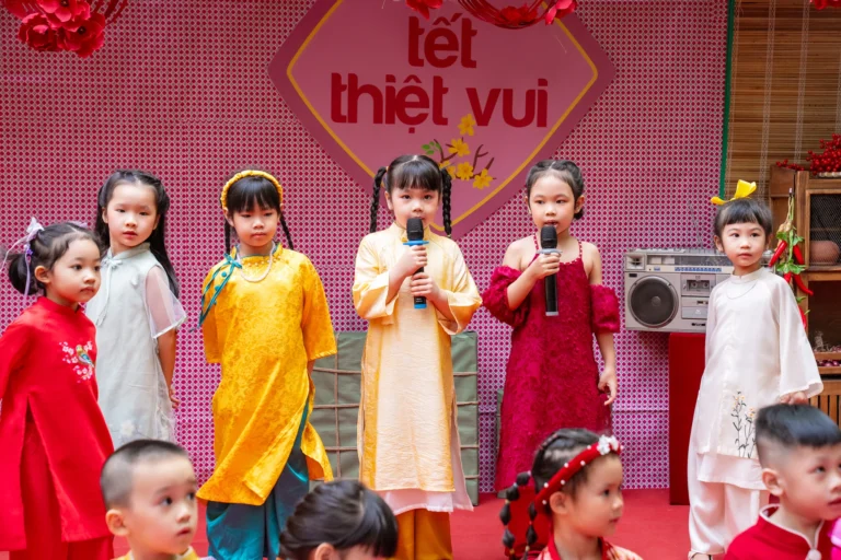 tet-thiet-vui-2026-08092